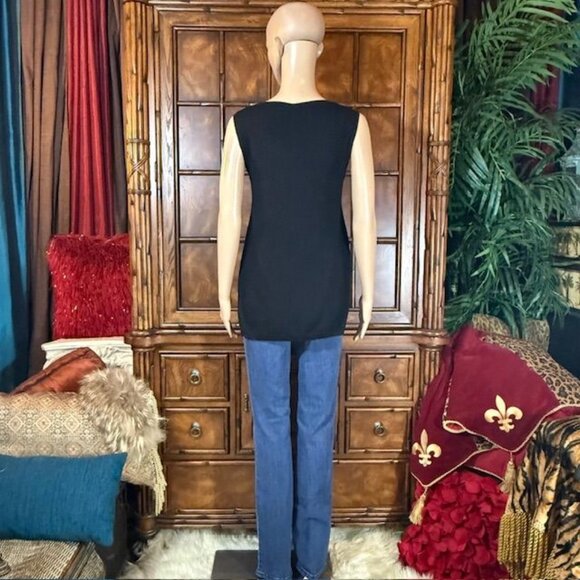 Marla Wynne Black Scoop Neck Side Ribbed Side Slit Sweater Tank - Picture 6 of 12